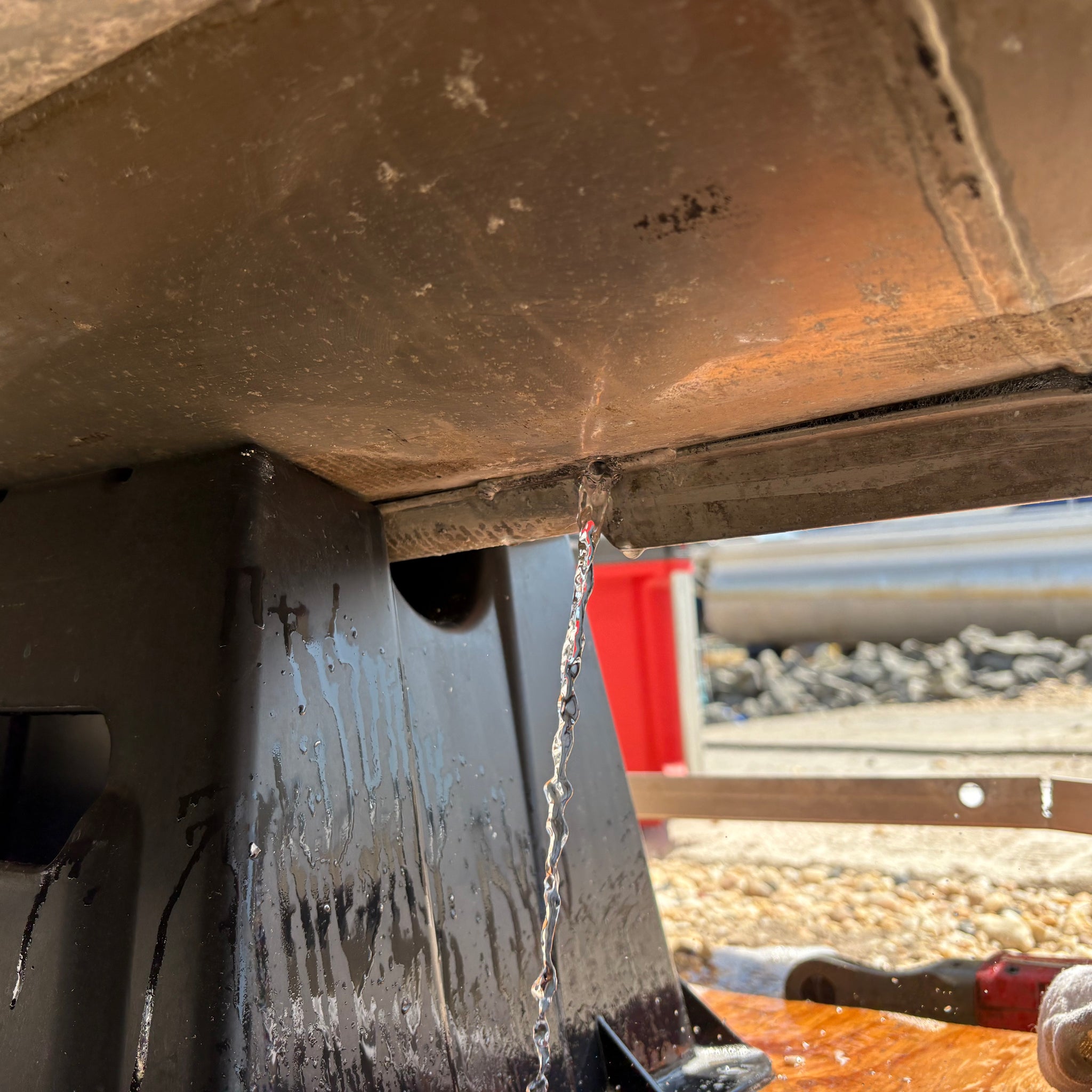 Pontoon Repair service